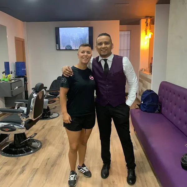 Geñi Barber Club