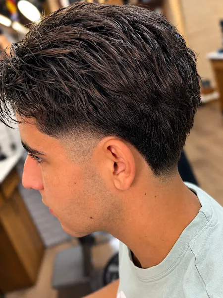 Peluquería de Caballeros y Barbería Arturo Gutiérrez - Art Barber
