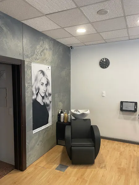 PELUQUERÍA Y ESTÉTICA VIKTORIA'S UNISEX