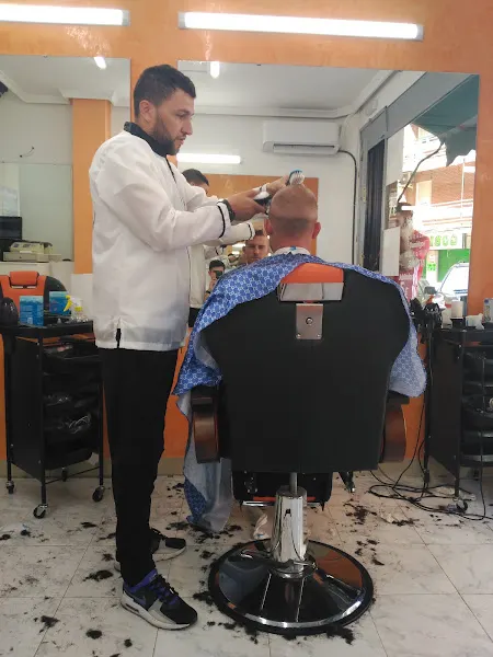 Peluqueria Yassir - Peluquería en Madrid - foto 2
