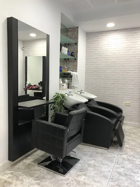 Nohelia Peluquería y Barbería - Guindalera - Peluquería en Madrid - foto 2