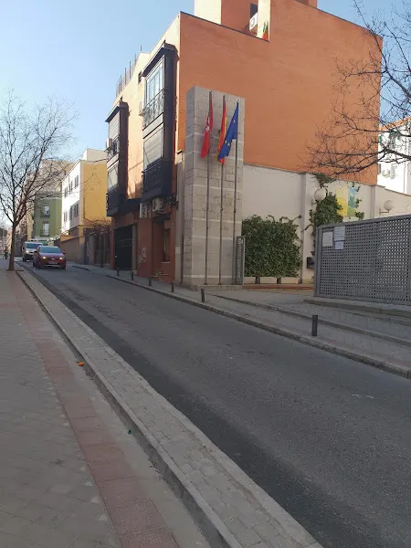 Pelulqueria de Caballeros Rufino Zurdo