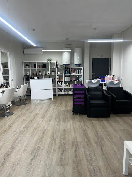 Peluqueria Colores - Peluquería en Madrid - foto 2