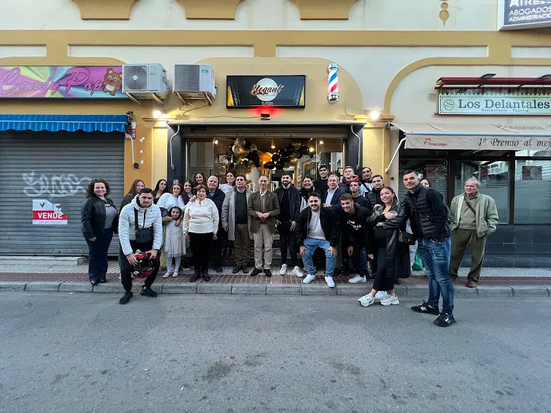 Elegant Hair Studio - Peluquería y Barbería - Barbería en Benalmádena - foto 2