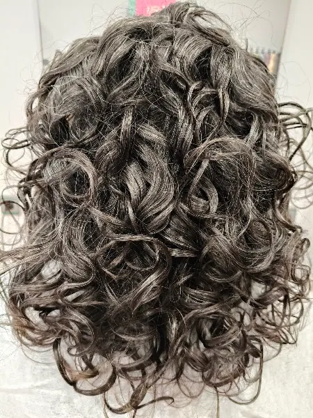 Conchy Arias Peluquería Curly y Estética