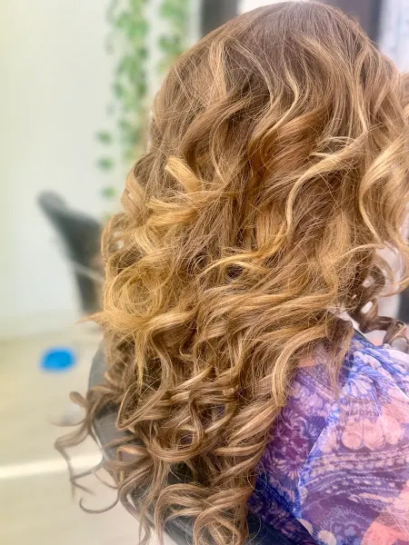 Peluquería El Gamonal - Peluquería en Benalmádena - foto 3