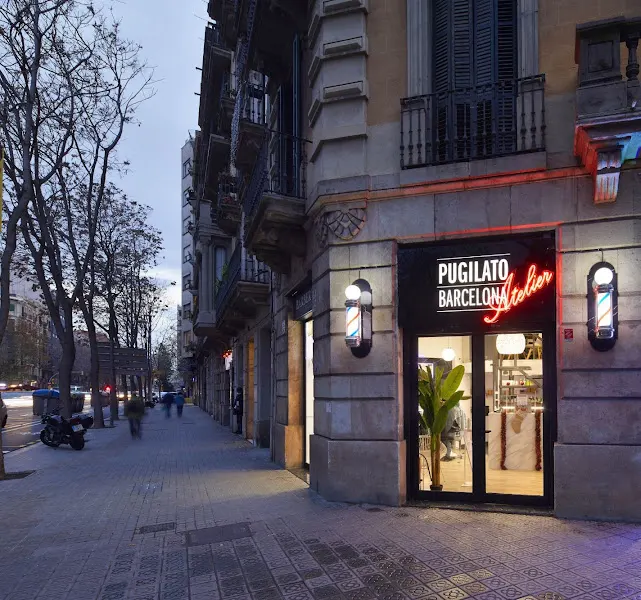 PUGILATO THE SHOP - Barbería en Barcelona - foto 2