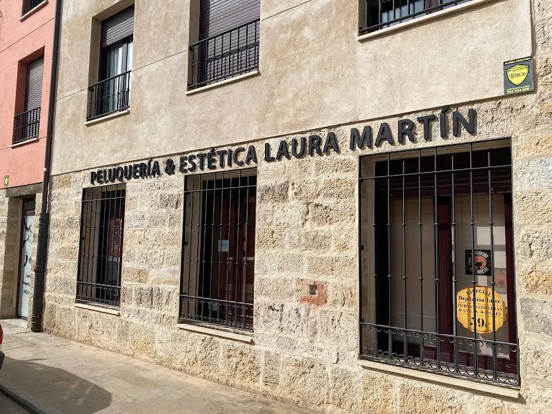 Peluquería & Estética Laura Martín