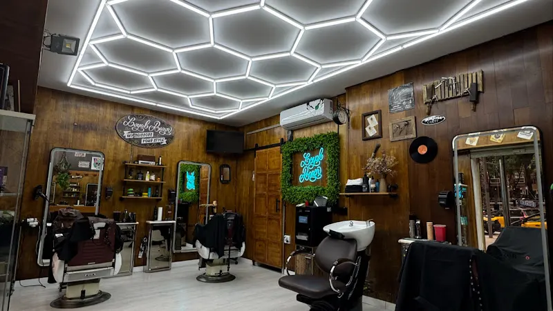 Loyal Razor 188 Barbershop Barcelona