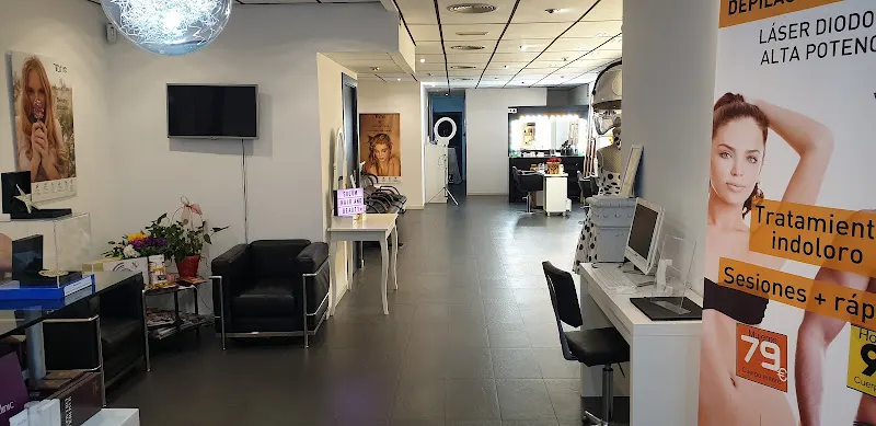 SOLUM Hair and Beauty - Peluquería en Barcelona - foto 2