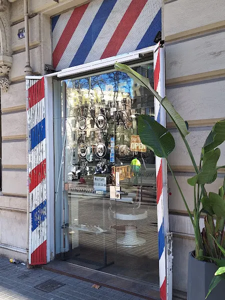 Barber Barcelona 1919 - Barbería en Barcelona - foto 2