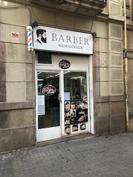 BARBER / Peluqueria - Barbería en Barcelona - foto 2