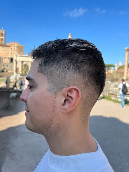 Show Off Barber Studio