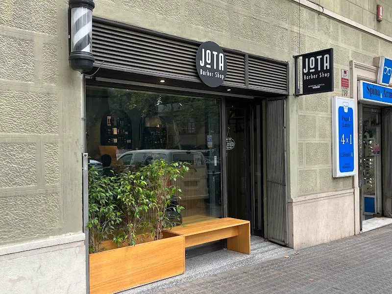 JOTA Barber Shop - Sagrada Família