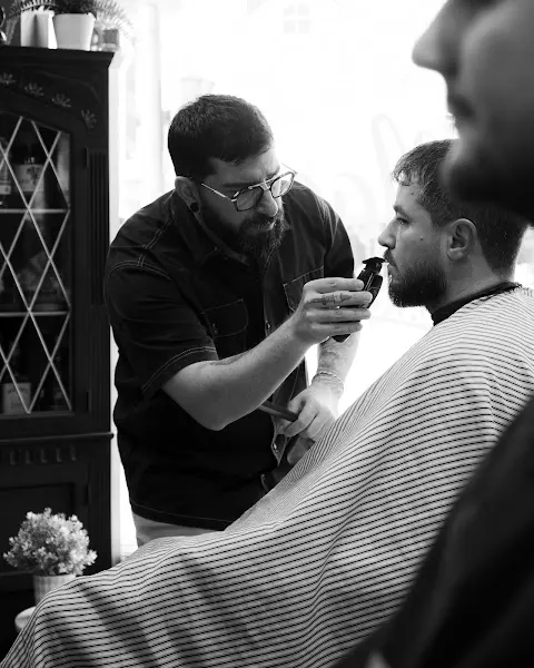 Maestros Barber House (Barberia) - Benidorm