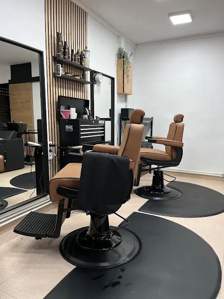 Luja Hairstudio