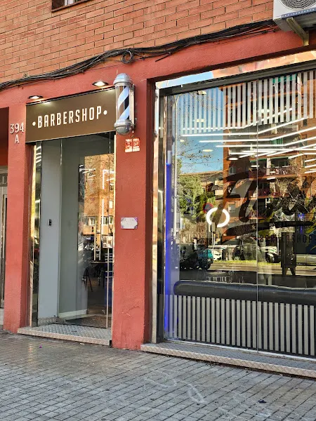 MasFlowBarberShop - Barbería en Barcelona - foto 2