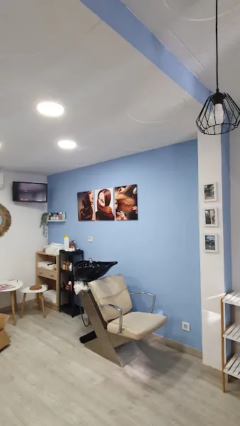 Nova Carla - Peluquería en Barcelona - foto 2