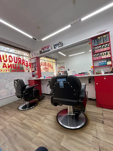 Peluquería Luna - Peluquería en Barcelona - foto 2