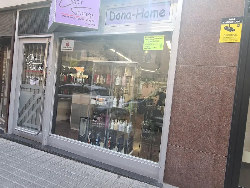 Cesar Frankel peluqueros - Peluquería en Barcelona - foto 2