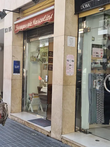 Perruqueria Masculina Faon - Peluquería en Barcelona - foto 2