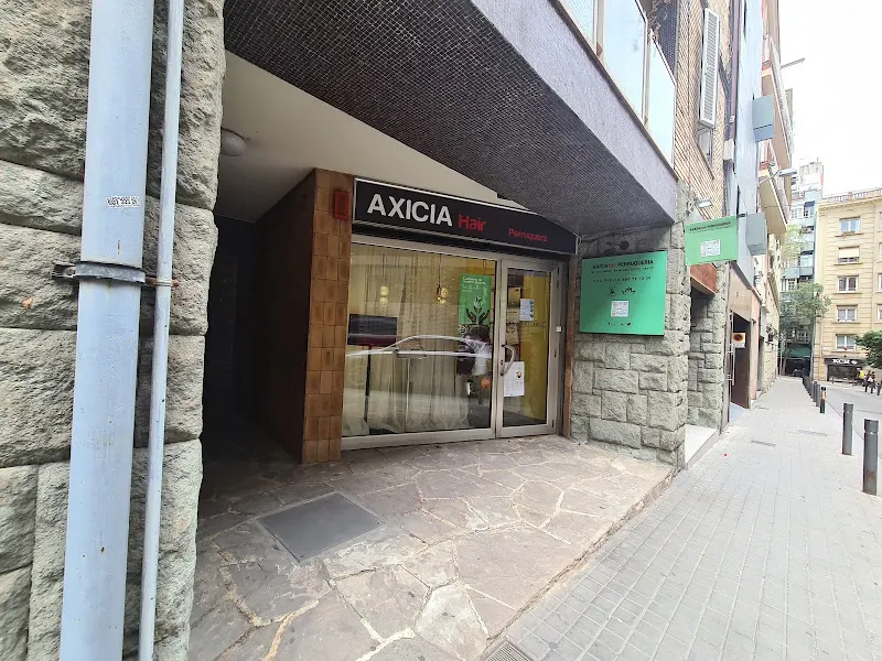 AXICIAhair PERRUQUERIA - Peluquería en Barcelona - foto 2