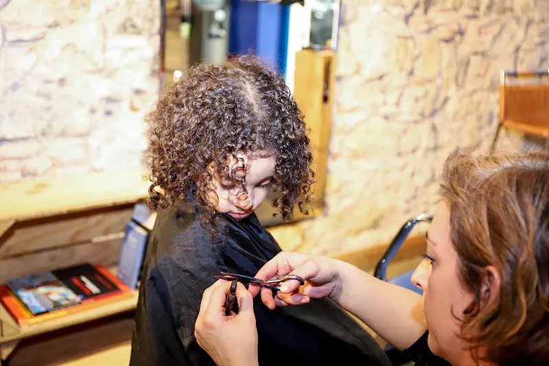 Maison Karité Organic Salon | Peluquería y Estética Ecológica - Peluquería en Barcelona - foto 2