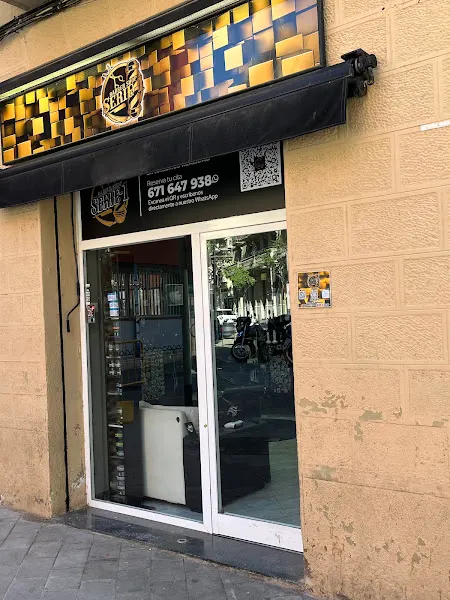 THE TRONO BARBER SHOP