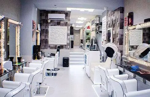 Martín Macías Clinic - Peluquería en Barcelona - foto 2