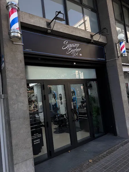 Suazo Barber, Barbería, peluquería masculina, Barbershop - Barbería en Barcelona - foto 2