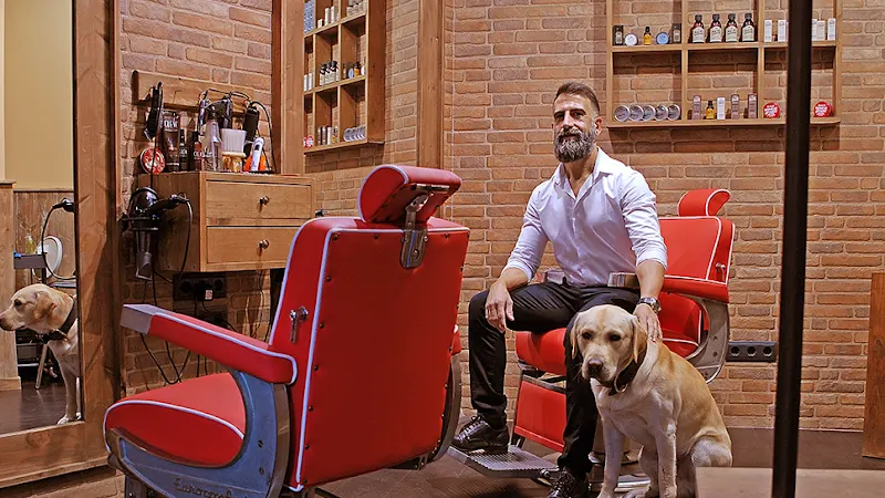 Barberia Jus - Barbería en Barcelona - foto 2