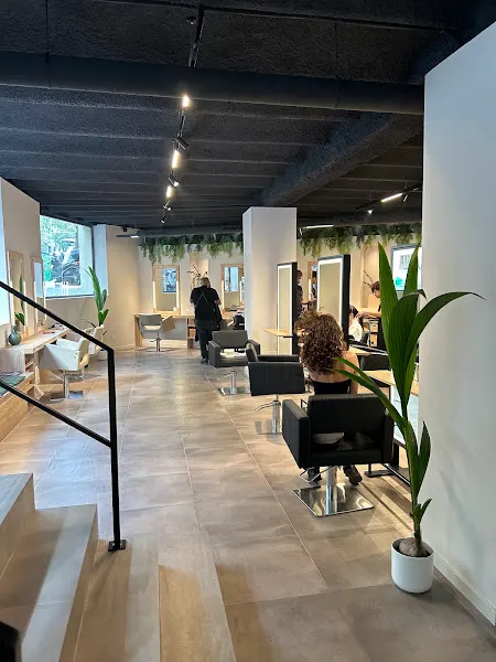 Salón Edna Ferreira - Peluquería en Barcelona - foto 2
