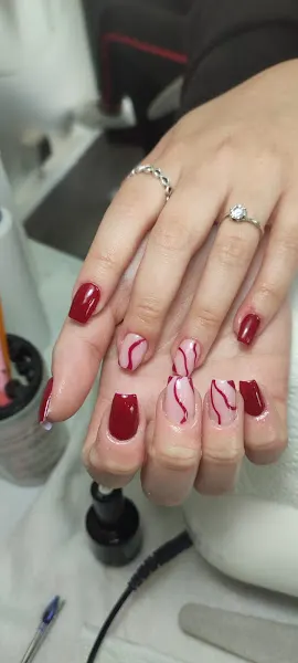 Morena Mía Beauty & Nails - Majadahonda