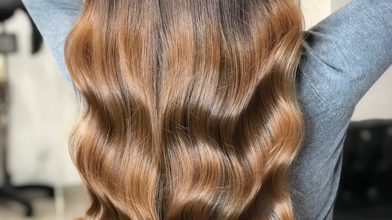 Carla Estilistas - Peluquería en Cádiz - foto 2