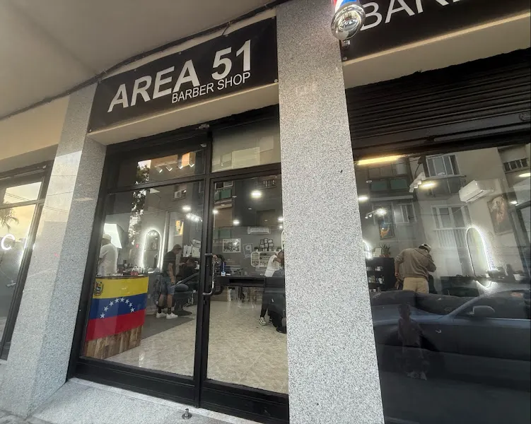 Barberia @Area.51 barberos venezolanos