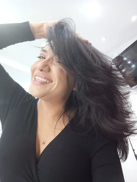 Bellas Spa | Hair and Beauty Salon in Valencia | Peluquería y Centro de Estética - Peluquería en Valencia - foto 2