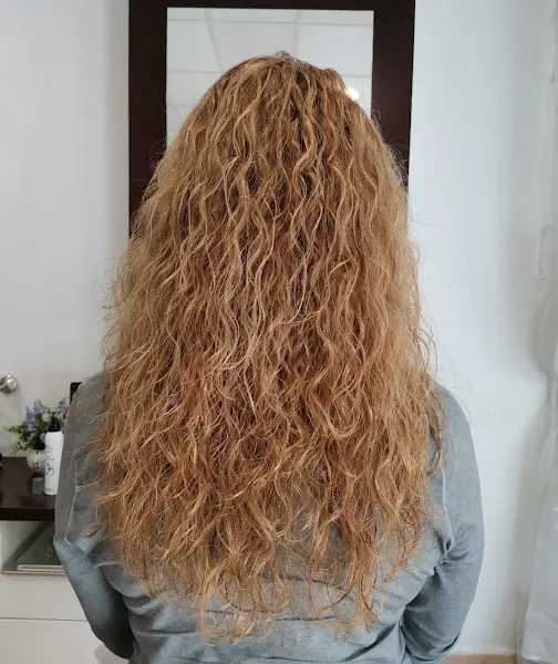 Mylena Hair Peluquería & Estética