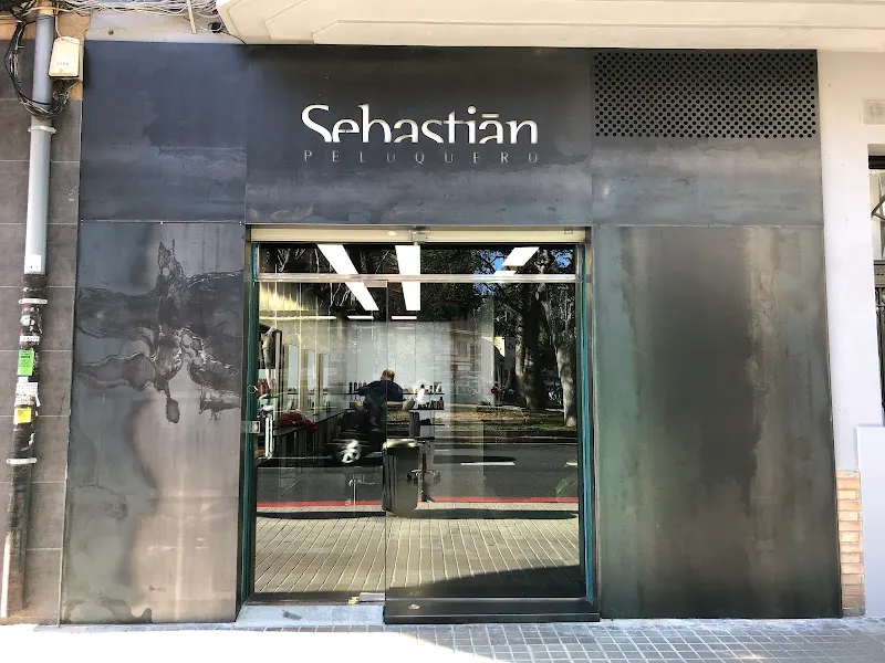 Sebastián Peluquero - Peluquería en Valencia - foto 2