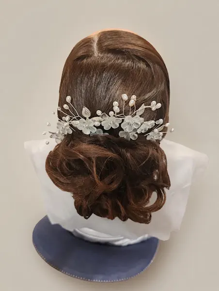 LA ILUSION DE CAROL Wedding Planners Estilista y maquilladora Unisex