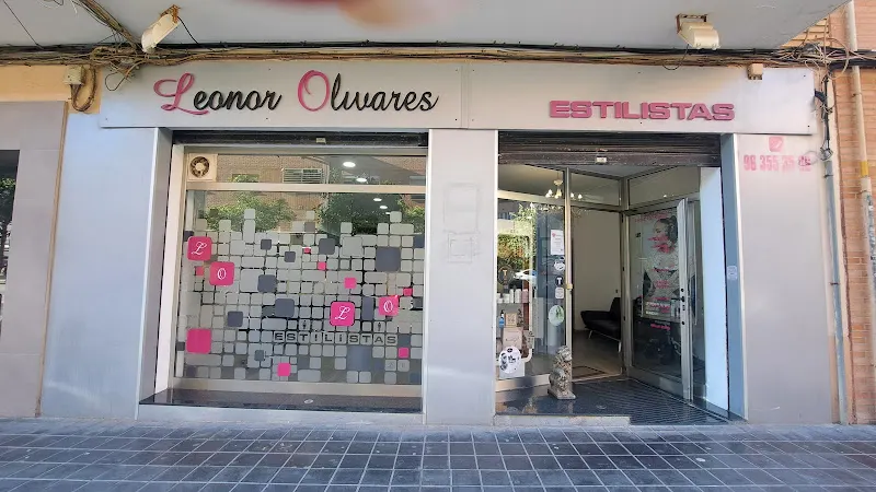 Leonor Olivares Estilistas