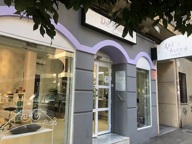 Del Revés Peluquería