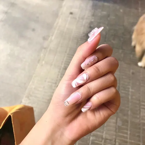 peluqueria y uñas arte