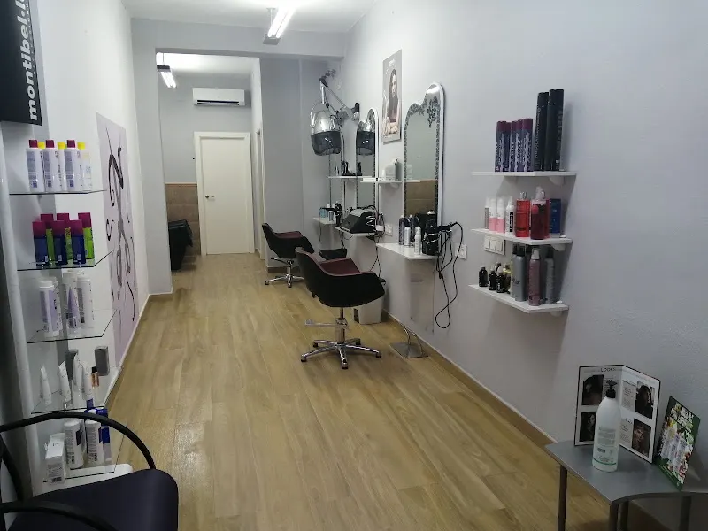 Ángeles González - Peluquería en Valencia - foto 2