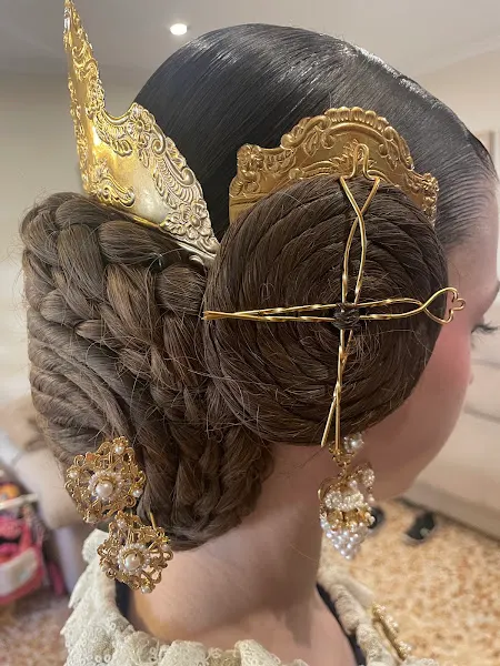 Peluquería Aroa Dona Bel-la