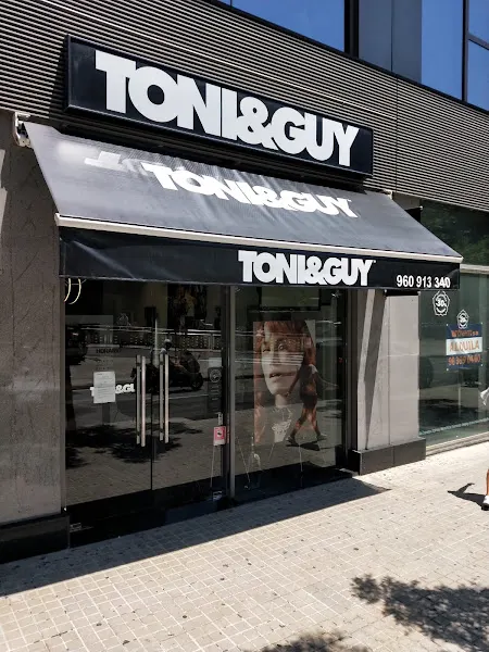 Salón TONI&GUY - AQUA