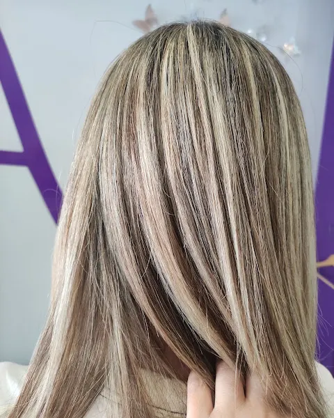 Peluqueria Patricia - Peluquería en Estepona - foto 3