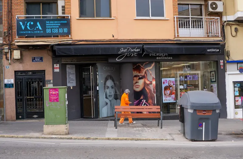 Espacio Kibo by Victor Alonso | Salón Peluquería Paterna - Paterna