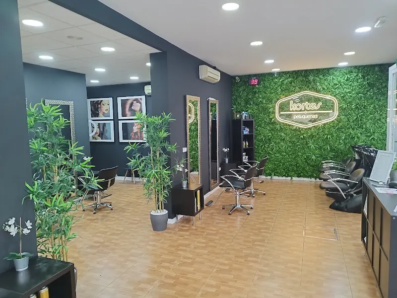 kortes peluquerias - Peluquería en Sevilla - foto 2