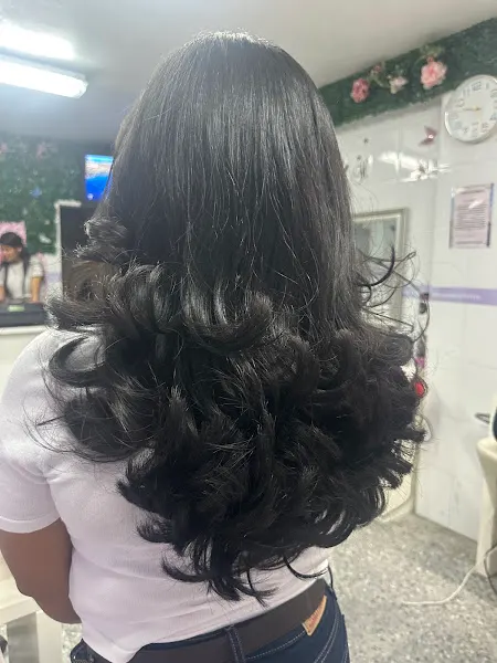 Ceci Peluquería & Estética
