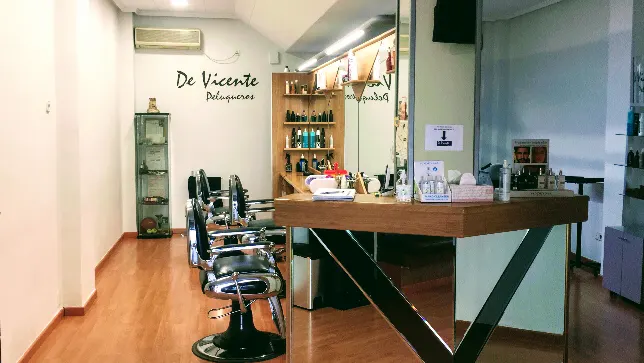 De Vicente Peluqueros - Peluquería en Paterna - foto 2